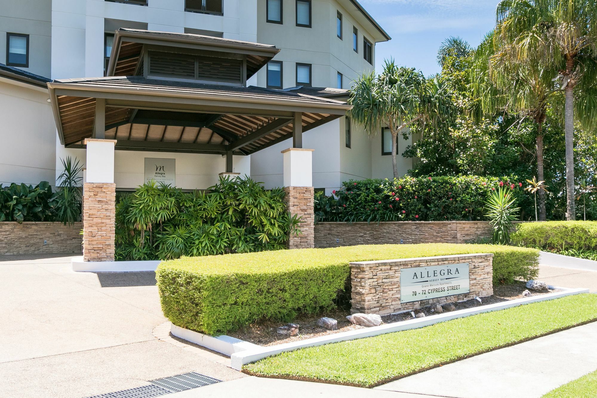 Grand Mercure Allegra Hervey Bay Aparthotel Exterior photo